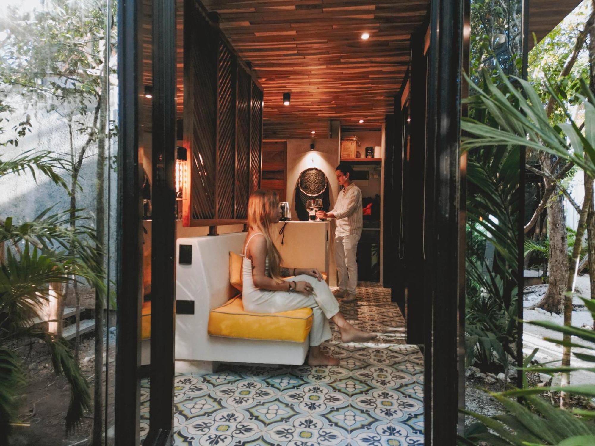 Invisible Loft Experience *