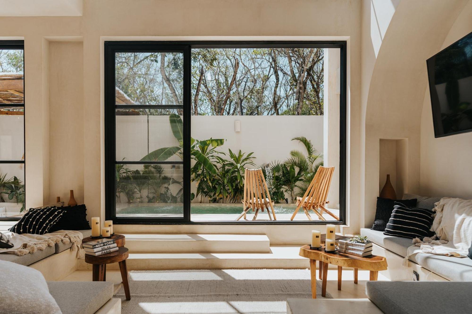 Viento 4br 8pp Private Pool Rooftop Security Villa *