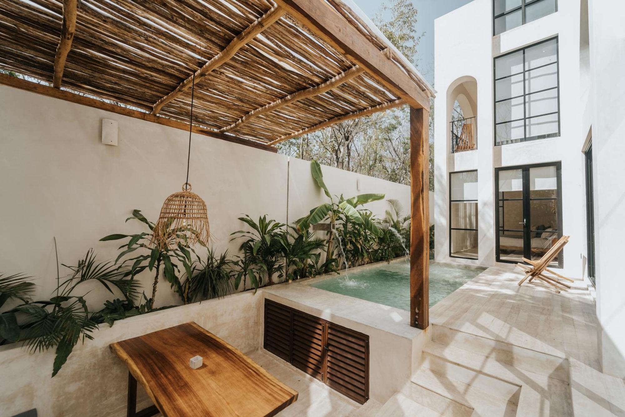 Viento 4br 8pp Private Pool Rooftop Security Tulum
