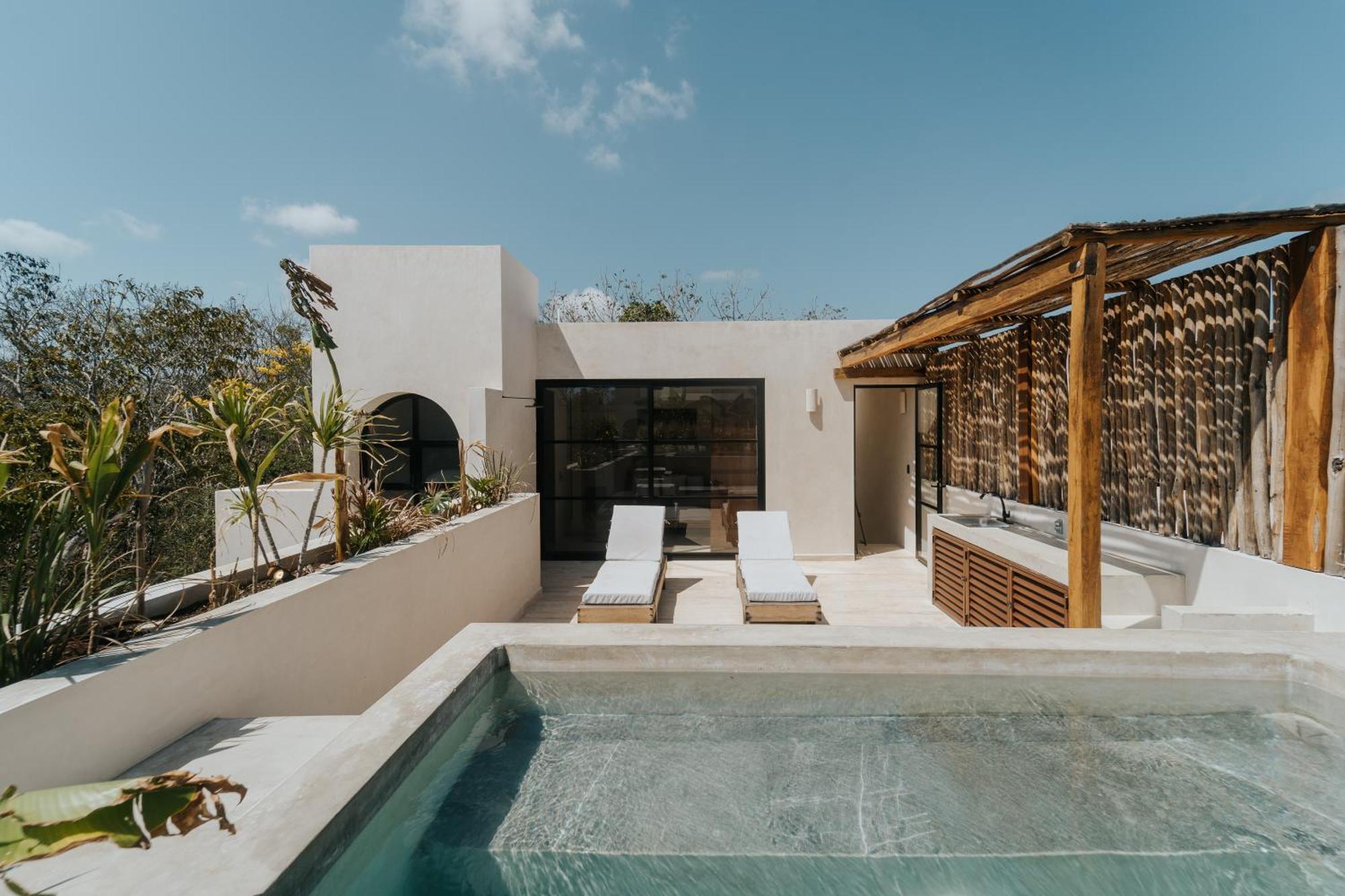 Viento 4br 8pp Private Pool Rooftop Security Villa *