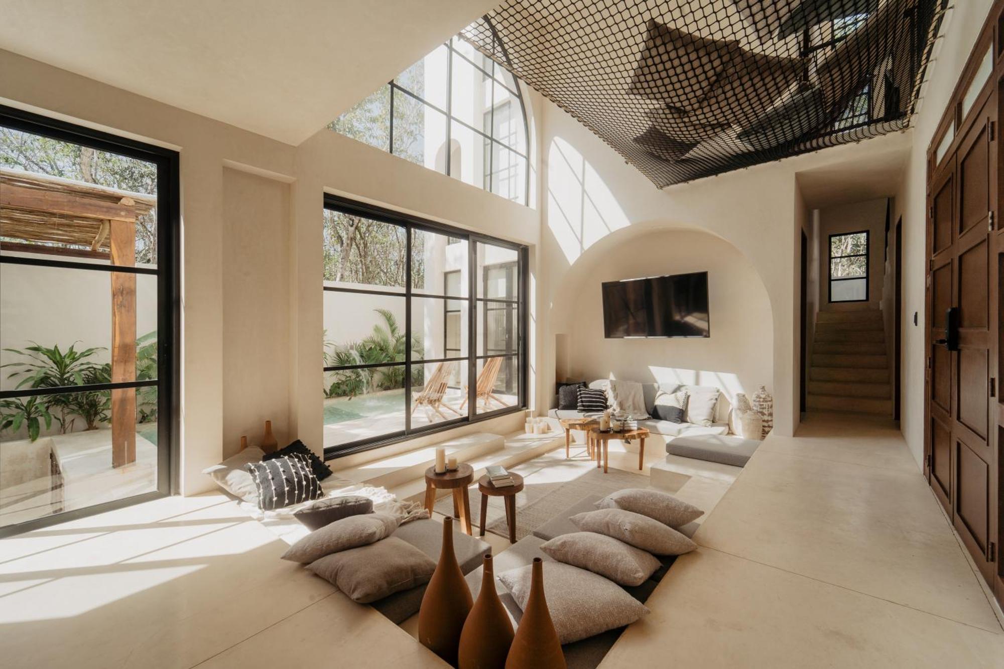Viento 4br 8pp Private Pool Rooftop Security Villa