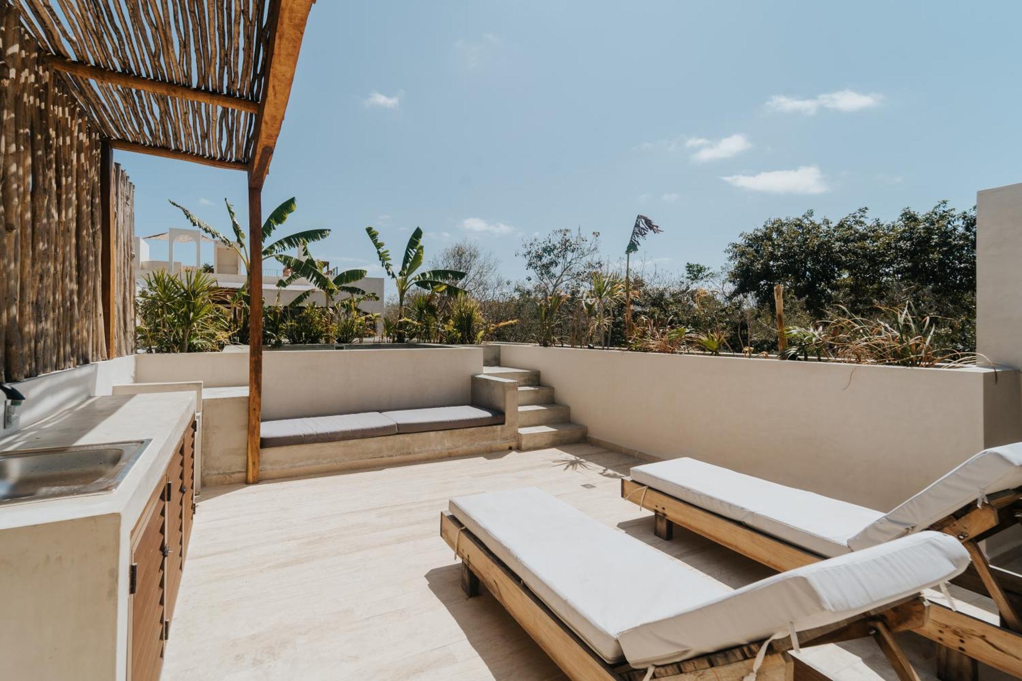 Viento 4br 8pp Private Pool Rooftop Security *