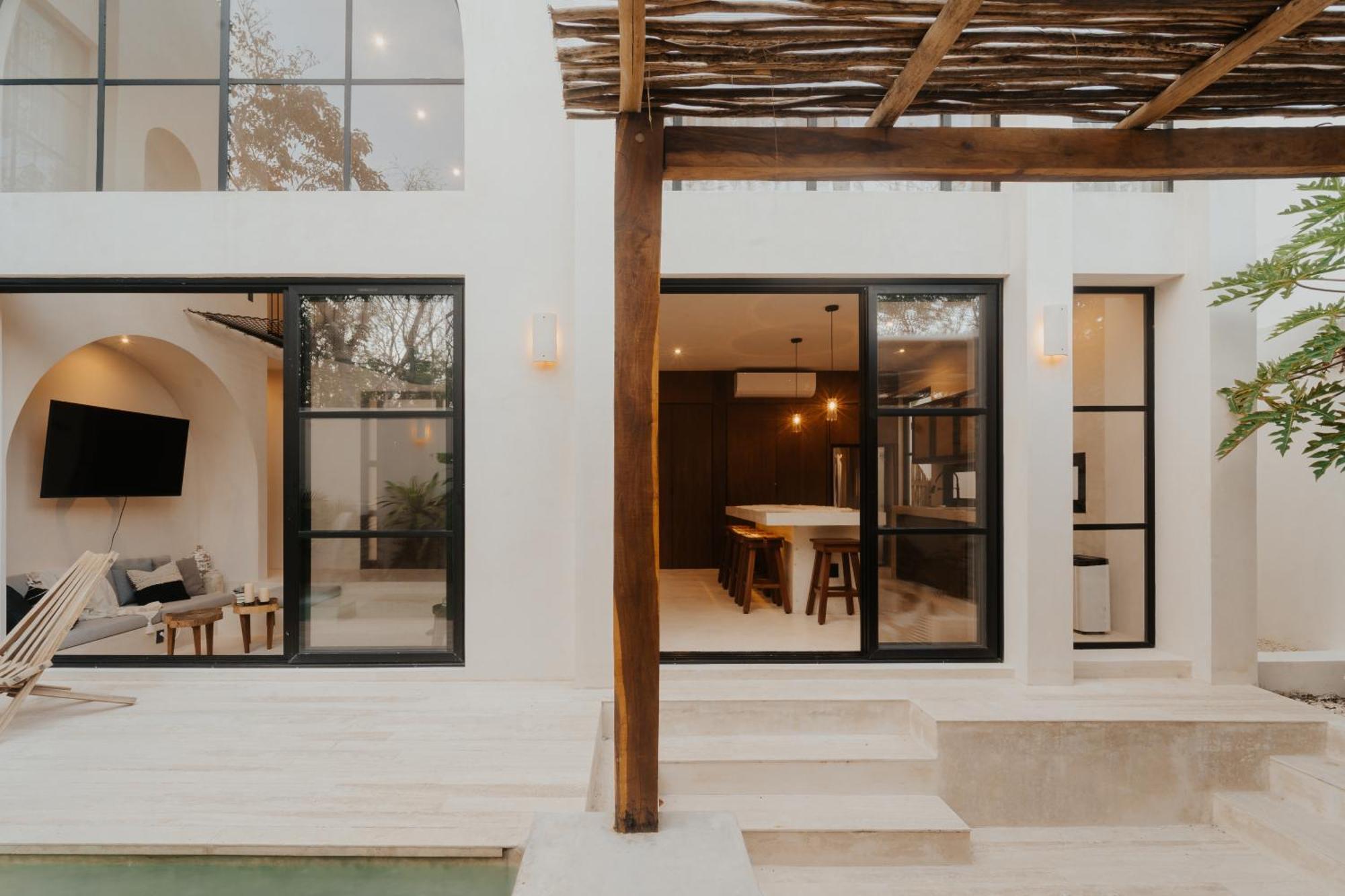 Viento 4br 8pp Private Pool Rooftop Security Villa *