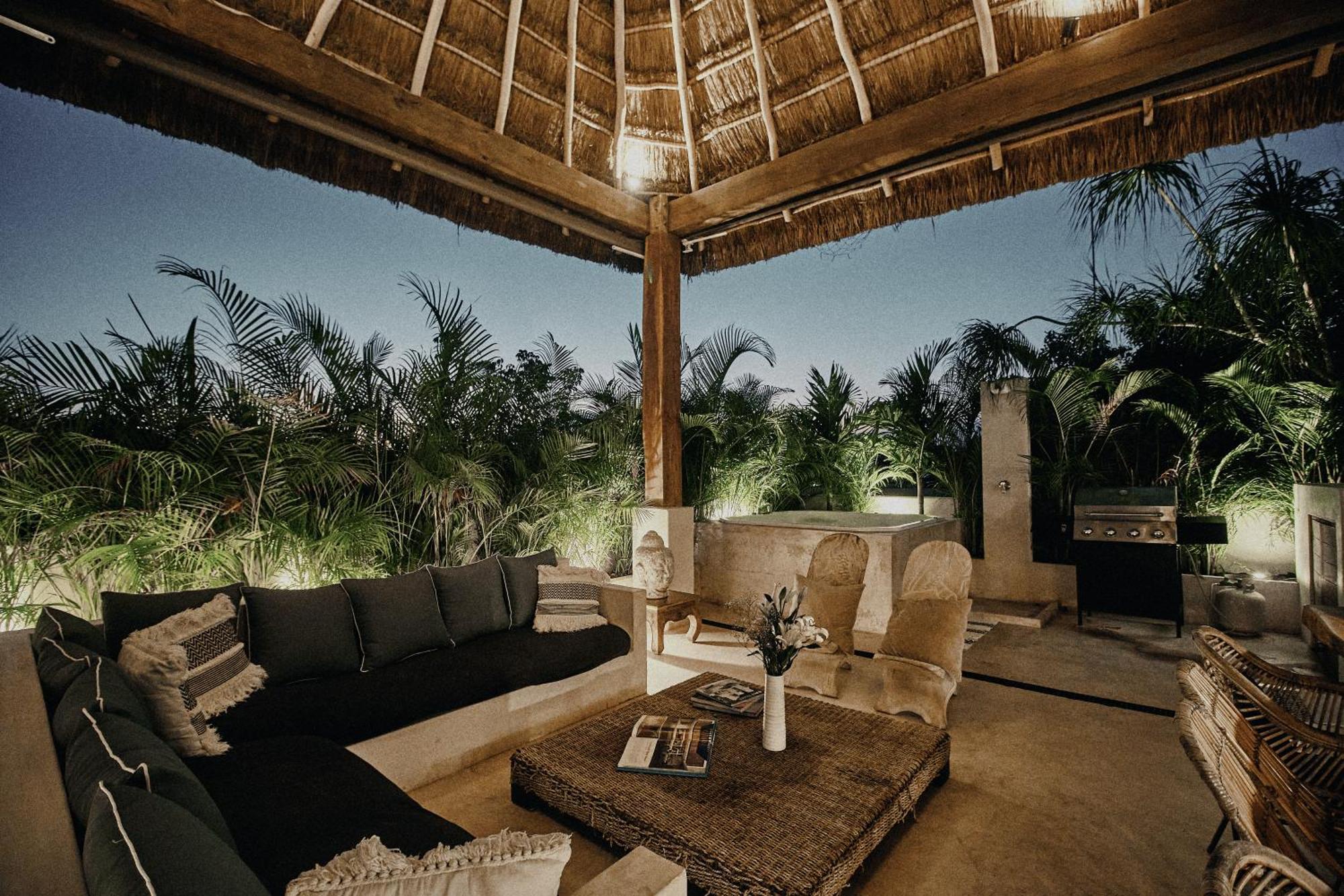 Yax'na House Luxury 240m2 - 12 Persons - 6 - 2 Swimming Pool - 3 Jacuzzis * Tulum