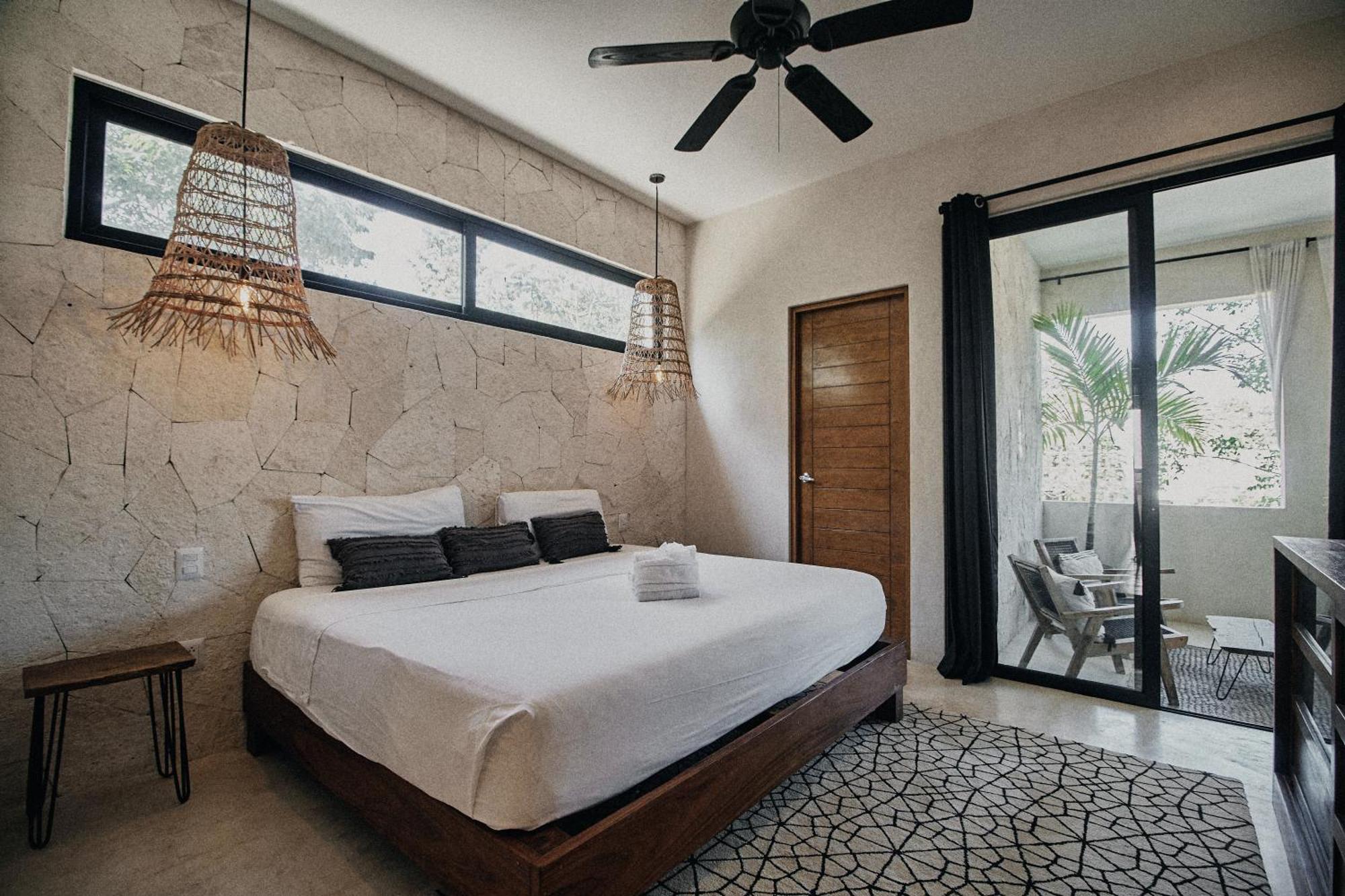 Yax'na House Luxury 240m2 - 12 Persons - 6 - 2 Swimming Pool - 3 Jacuzzis Villa *