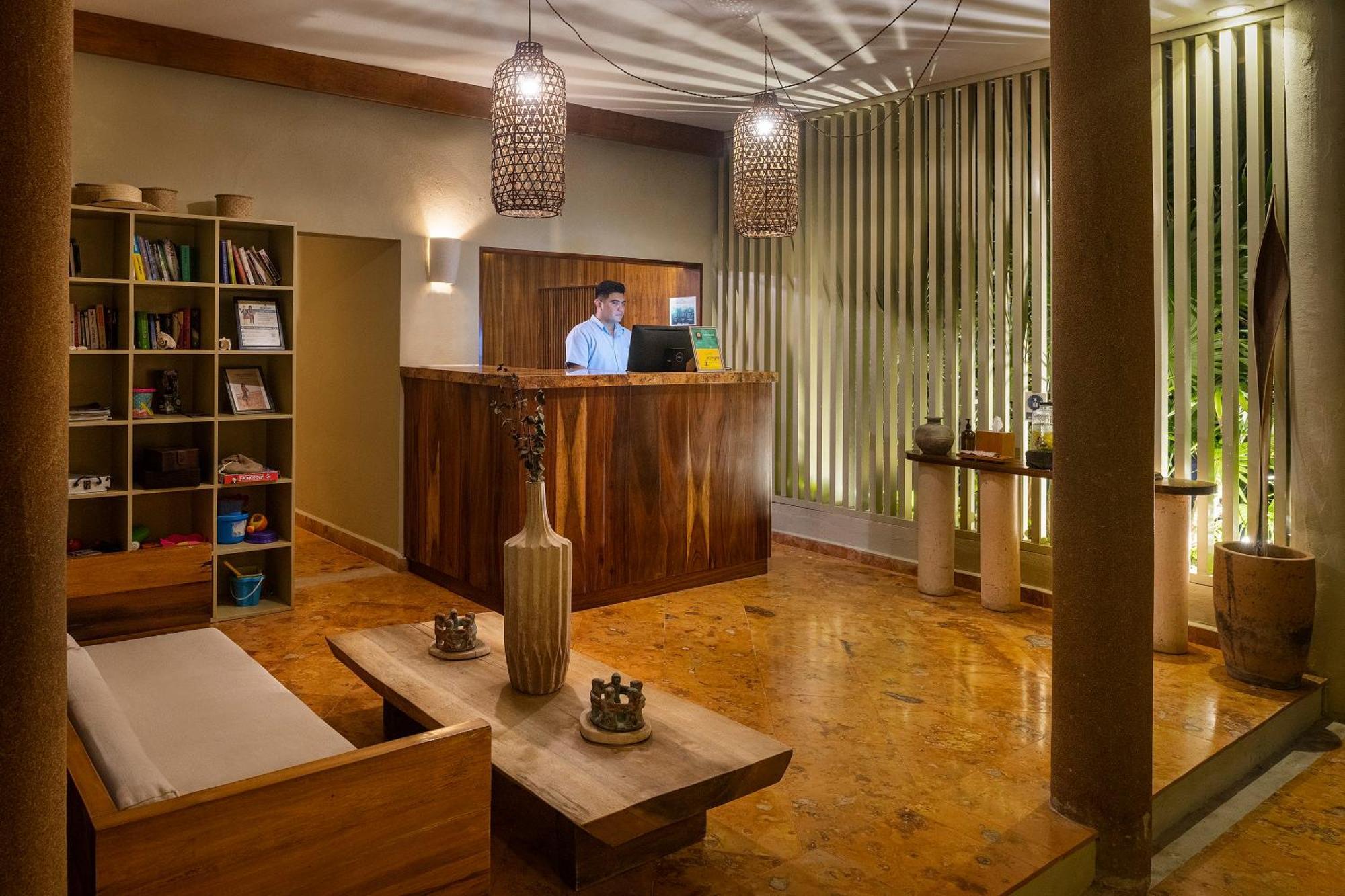 Hotel Mereva 4*
