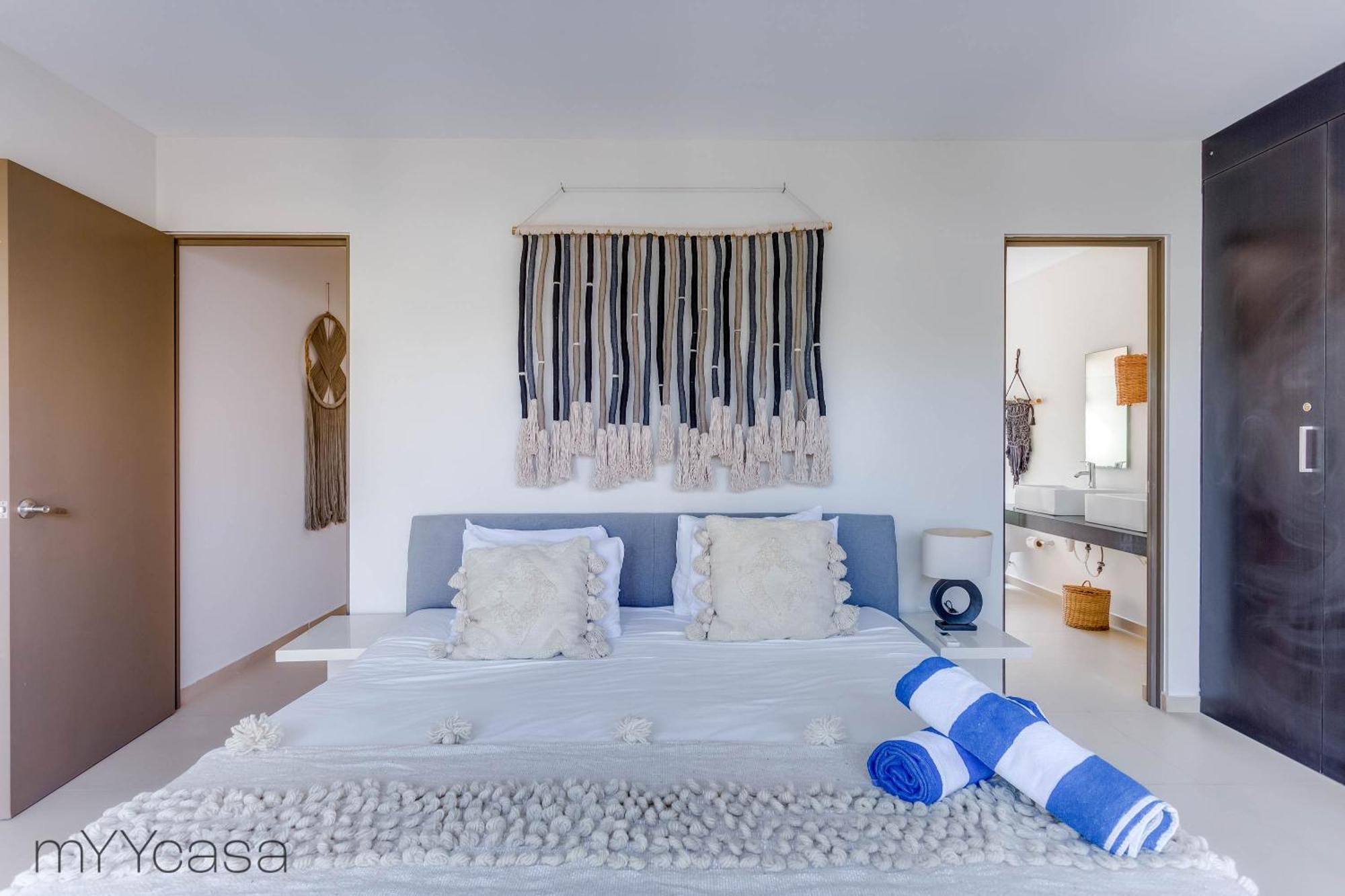 Beautiful With Private Jacuzzi In Aldea Zama Сasa de vacaciones Tulum