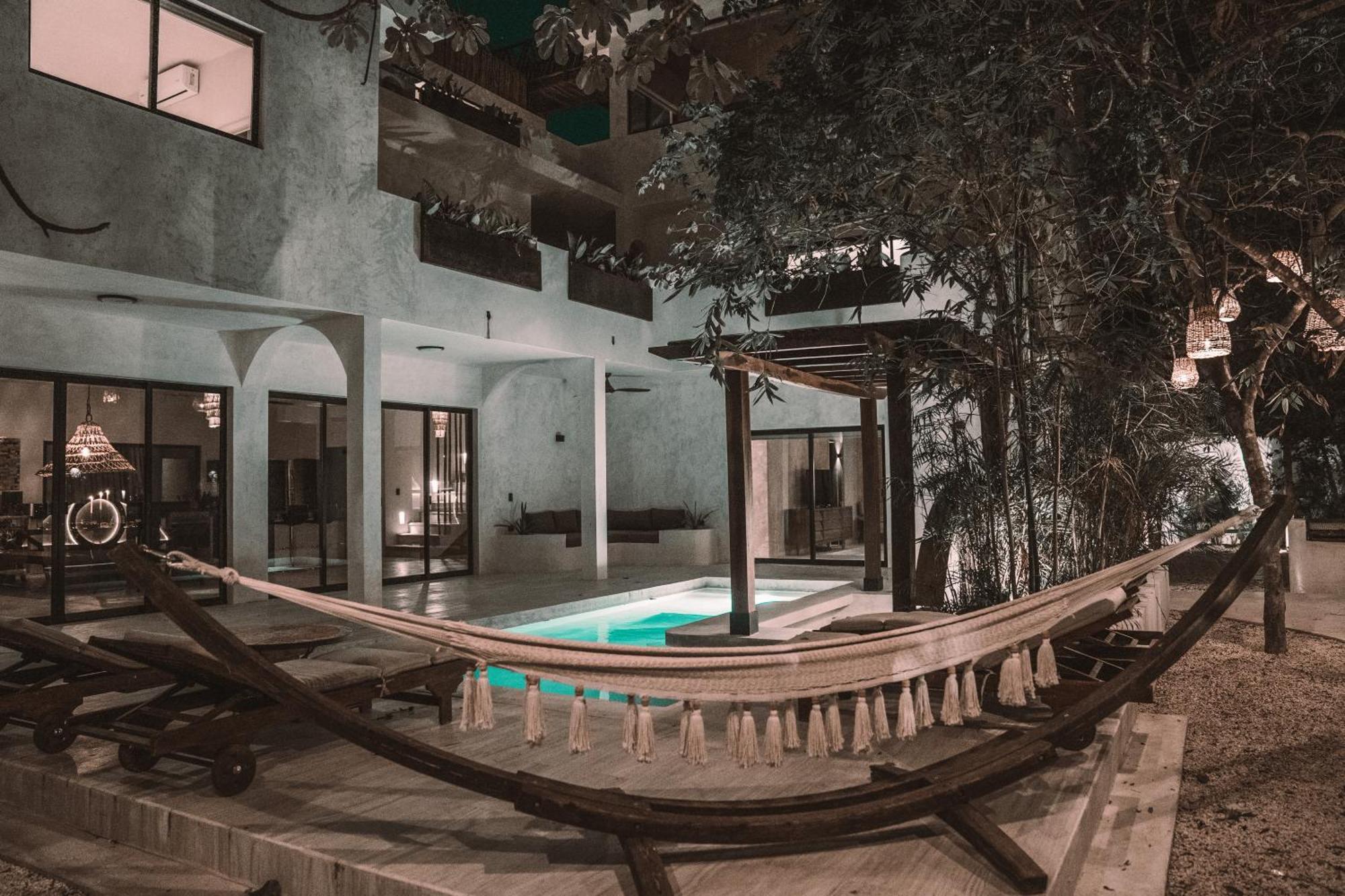 Casa Tira - Your Luxury Jungle Mansion In Villa