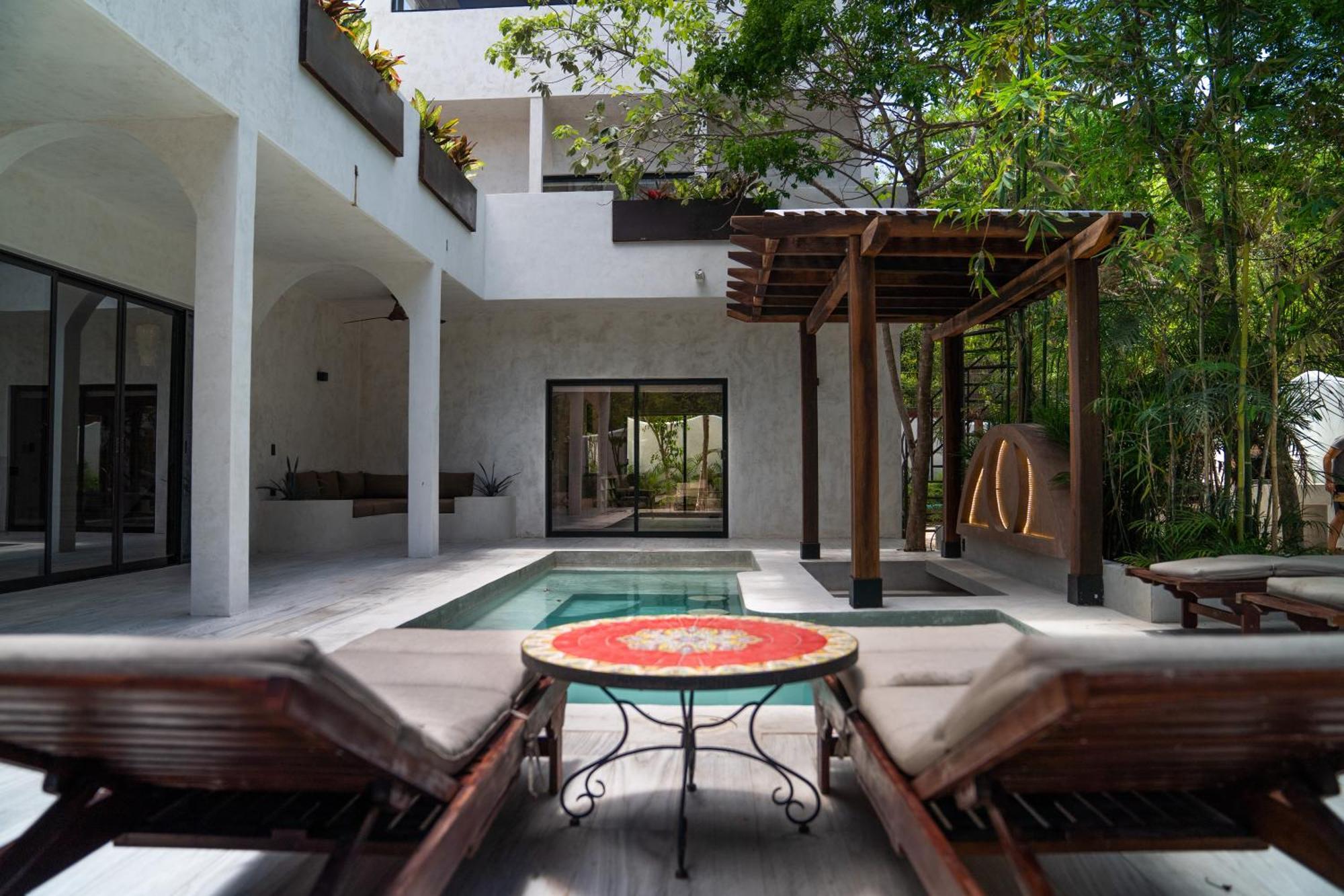 Casa Tira - Your Luxury Jungle Mansion In Tulum