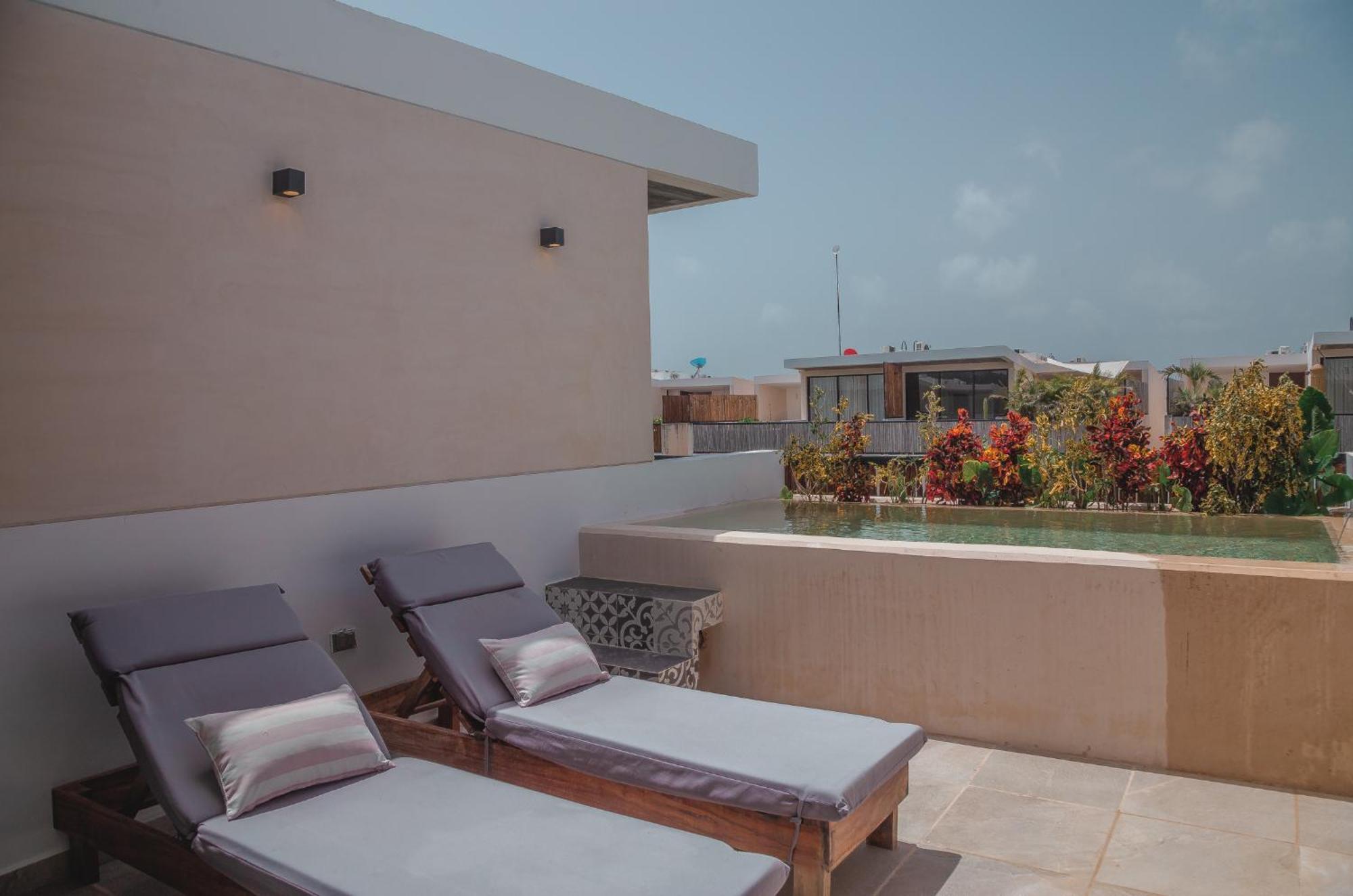 Apartamento With Private Pool *