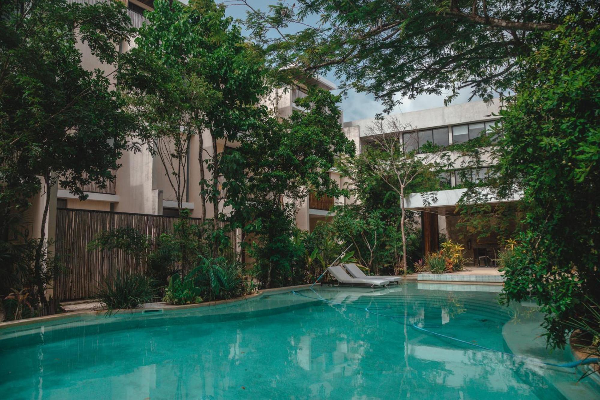 Apartamento With Private Pool