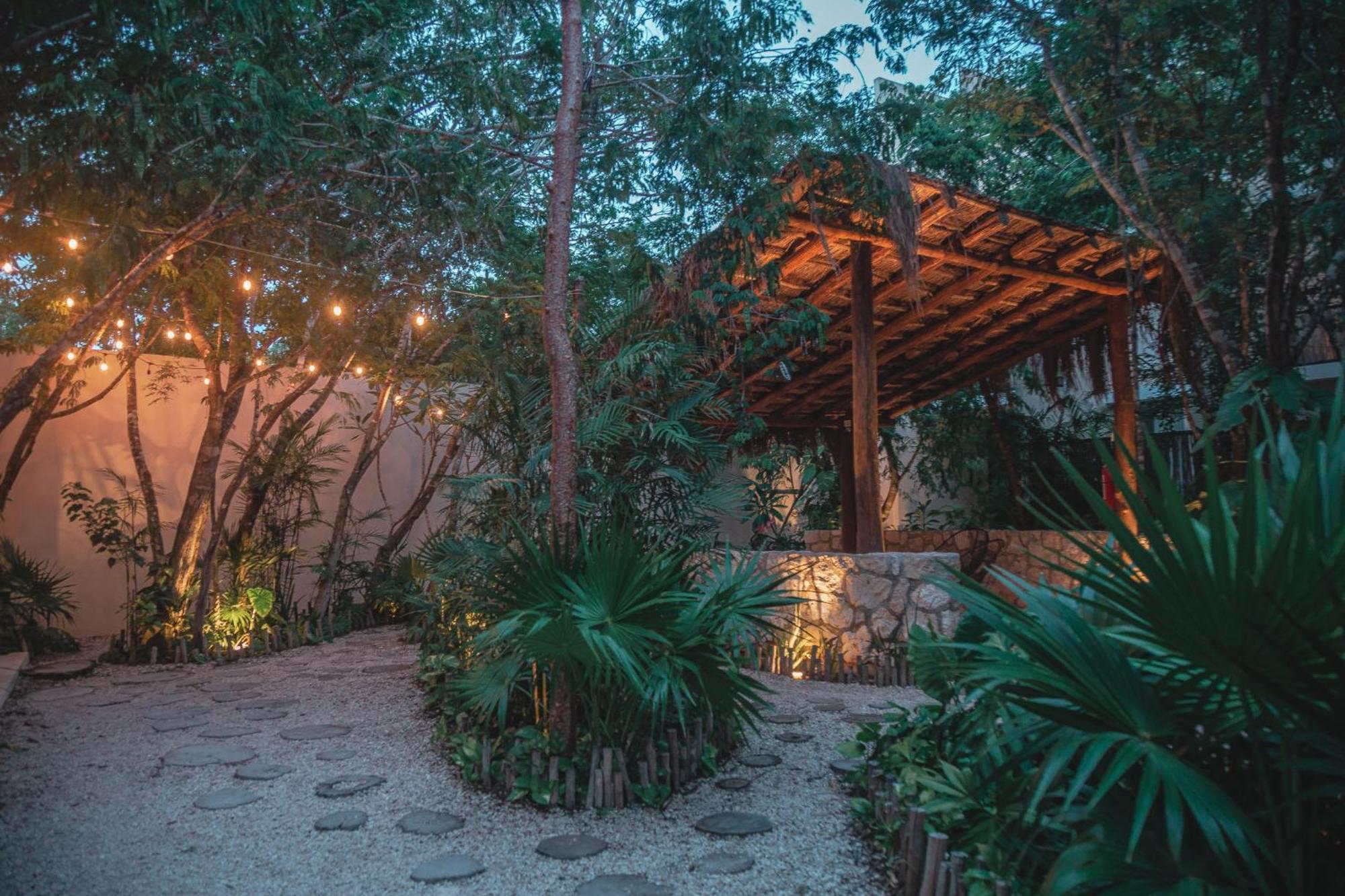 Apartamento With Private Pool
