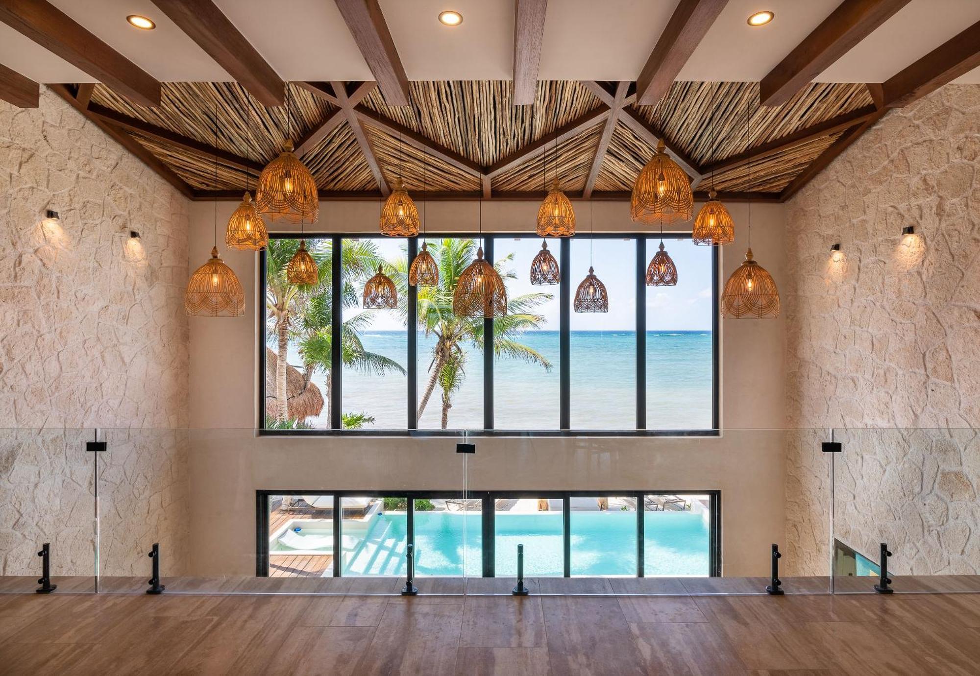 Tulumar Beachfront Luxury Villa- Full Service Villa