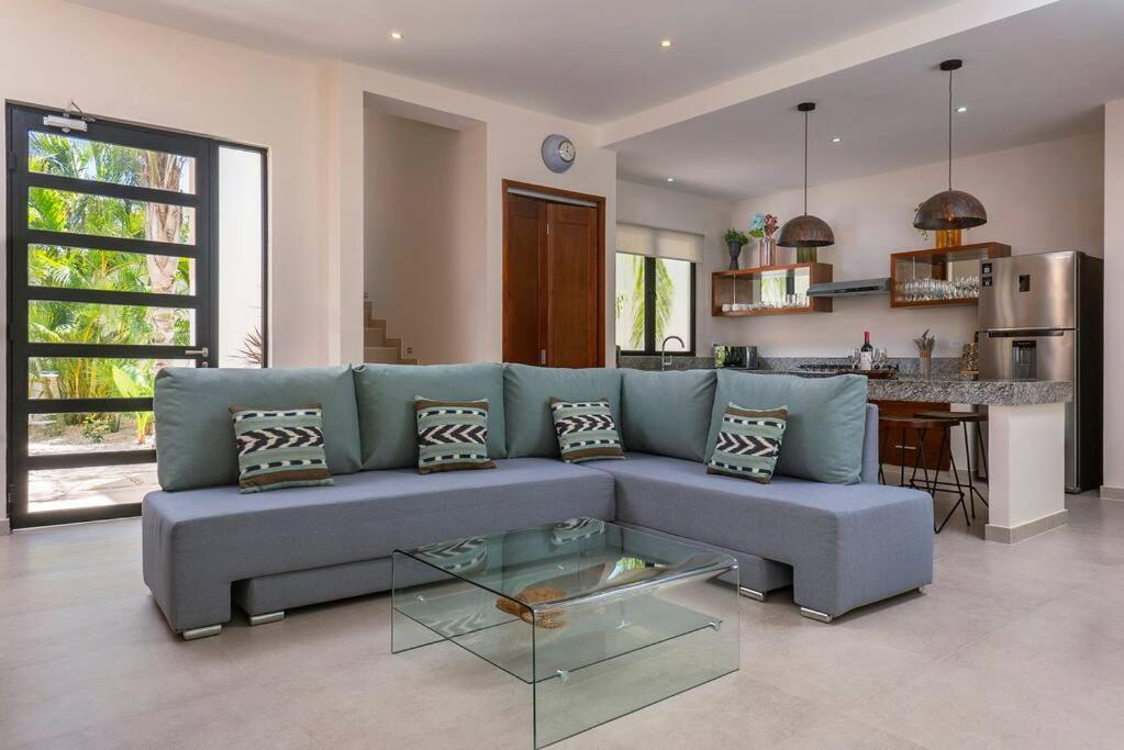 Wonderful Tropical 3br, Garden, Private Pool.