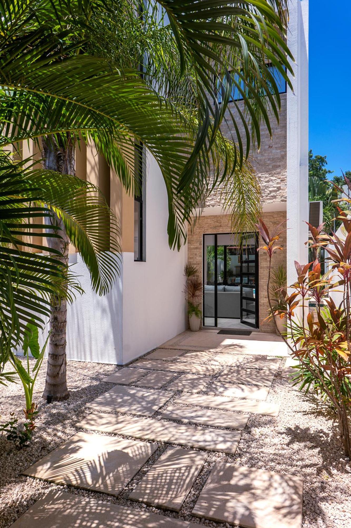 Wonderful Tropical 3br, Garden, Private Pool. Tulum