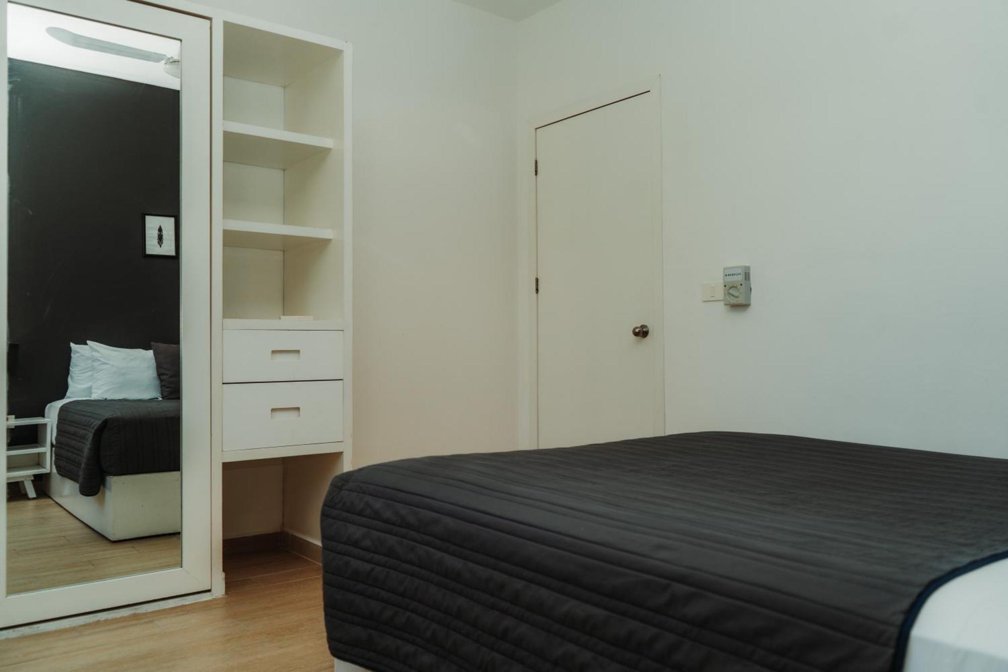 Apartment Che Adults Only *