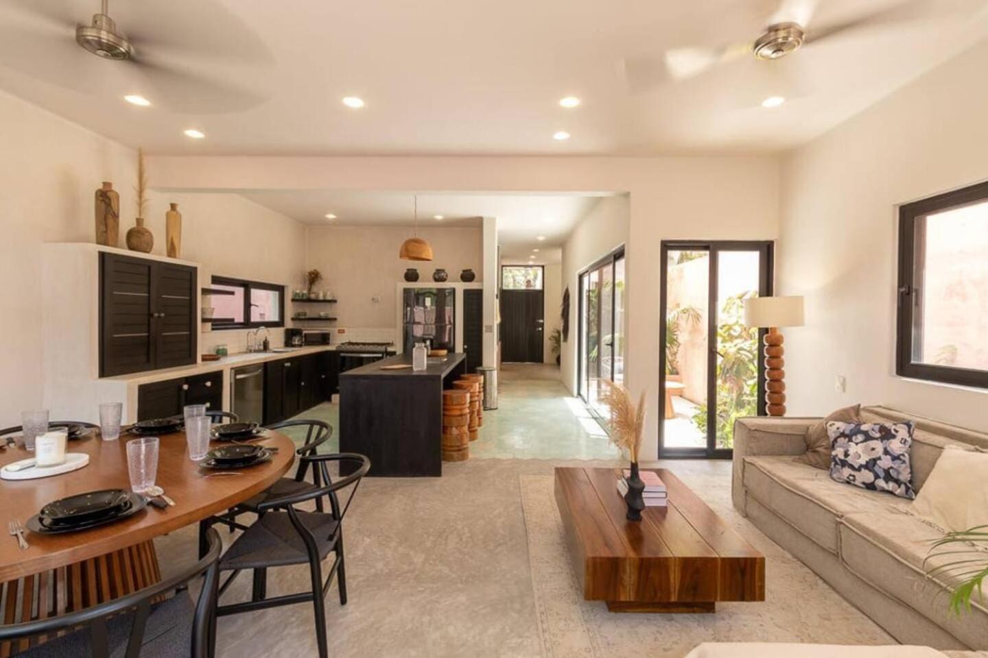 Casa Petra Of La Veleta 4br Heart Of