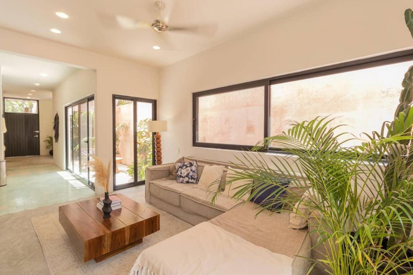 Casa Petra Of La Veleta 4br Heart Of