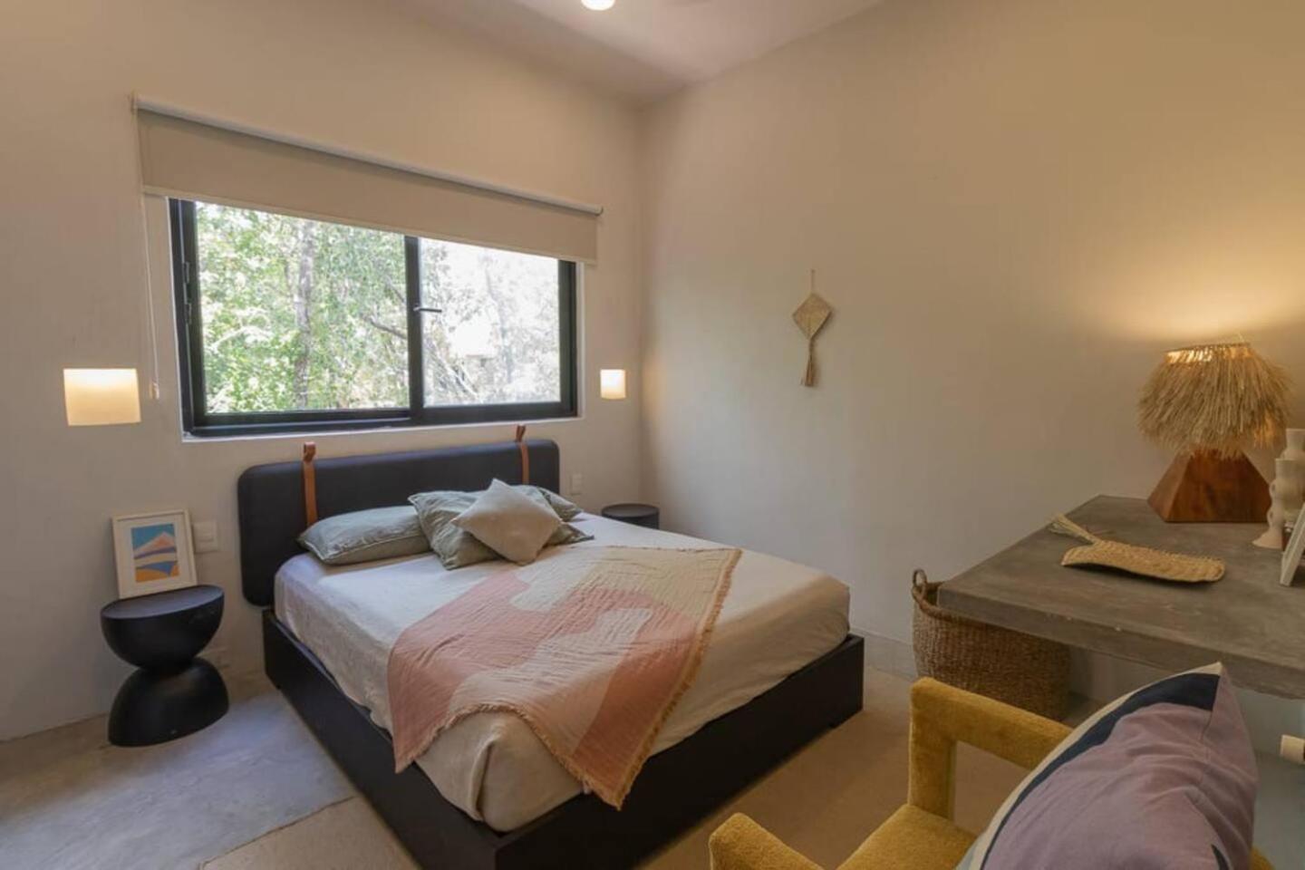Villa Casa Petra Of La Veleta 4br Heart Of