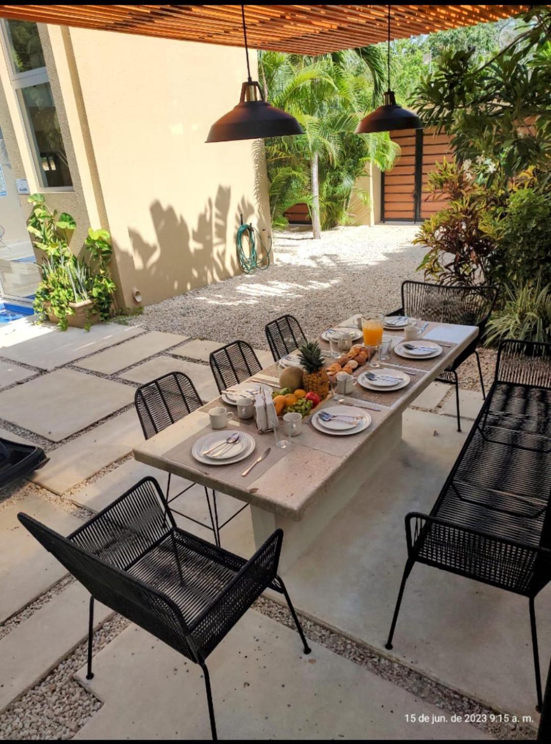 Private Modern Villa-pool Beds-ac-internet-parking-grill Сasa de vacaciones *