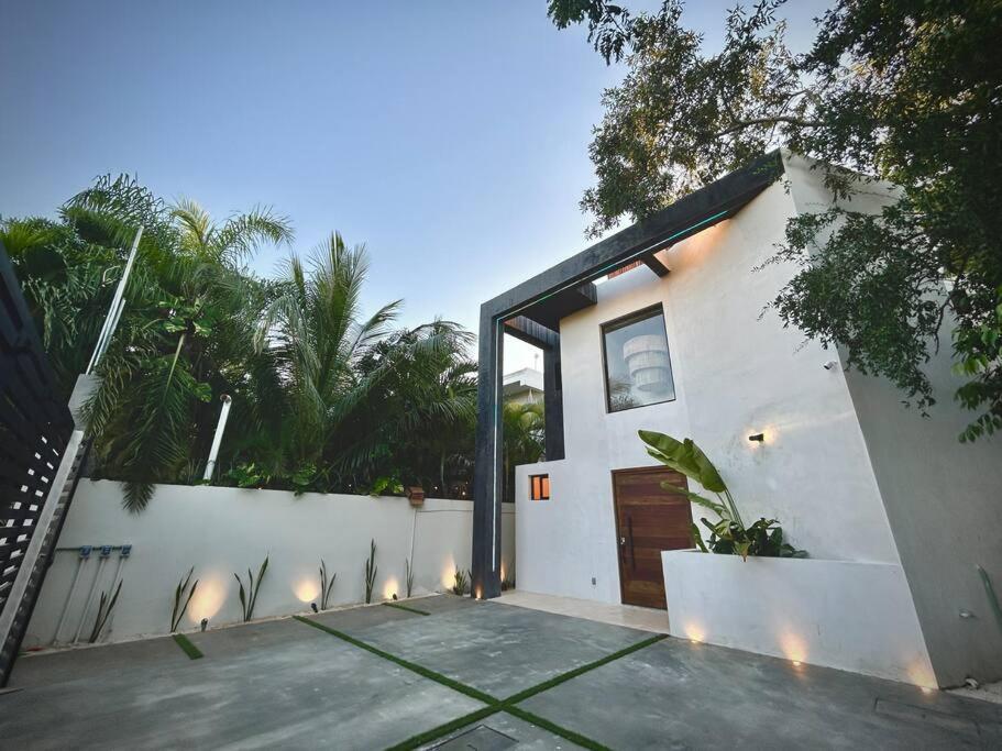 Stunning In The Heart Of La Veleta - Casa Jardin Villa