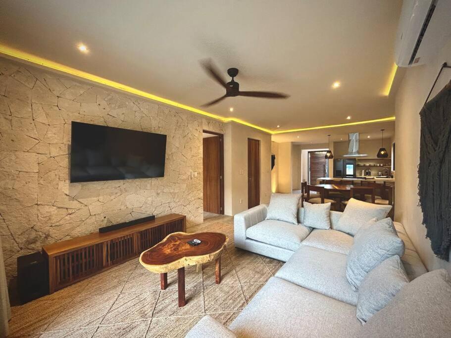 Villa Stunning In The Heart Of La Veleta - Casa Jardin