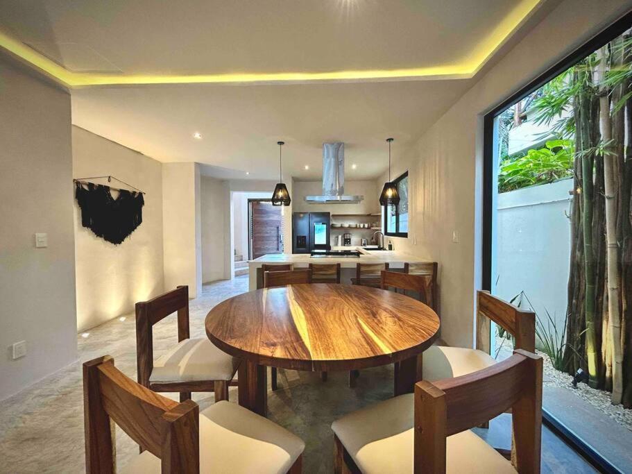 Stunning In The Heart Of La Veleta - Casa Jardin Villa