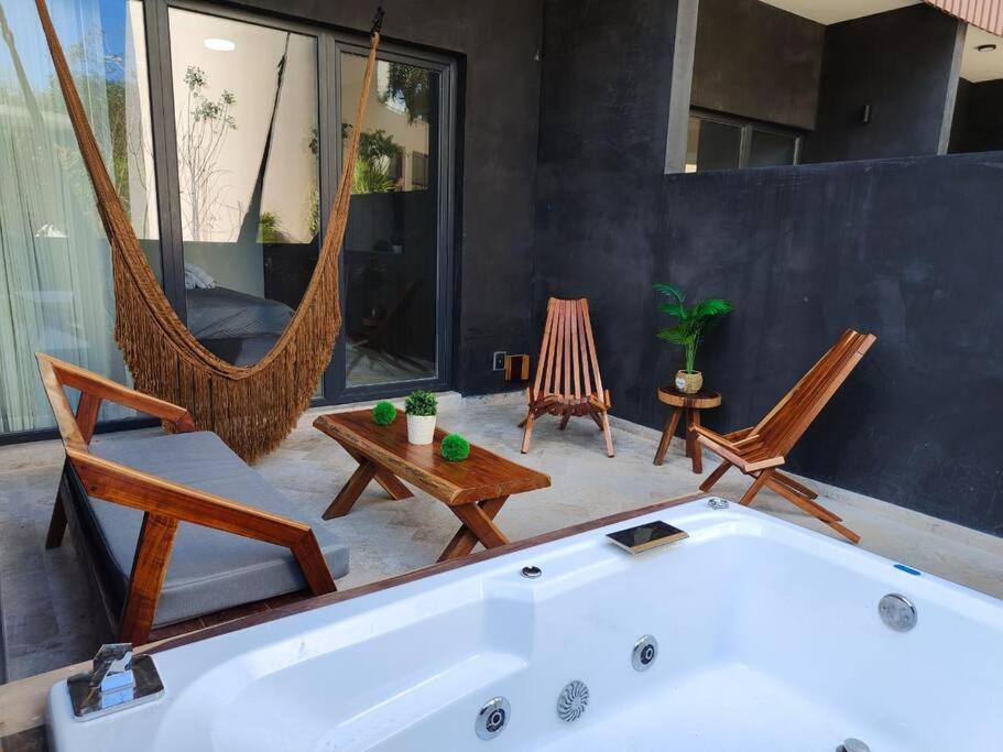 Apartamento A Pasos De La Playa, Con Terraza Y Jacuzzi