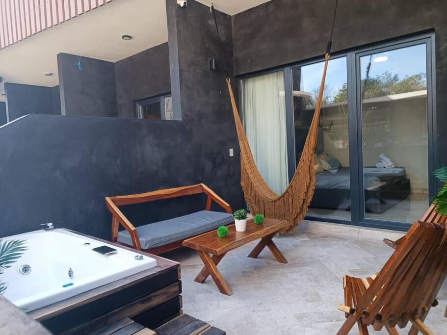 A Pasos De La Playa, Con Terraza Y Jacuzzi Apartamento