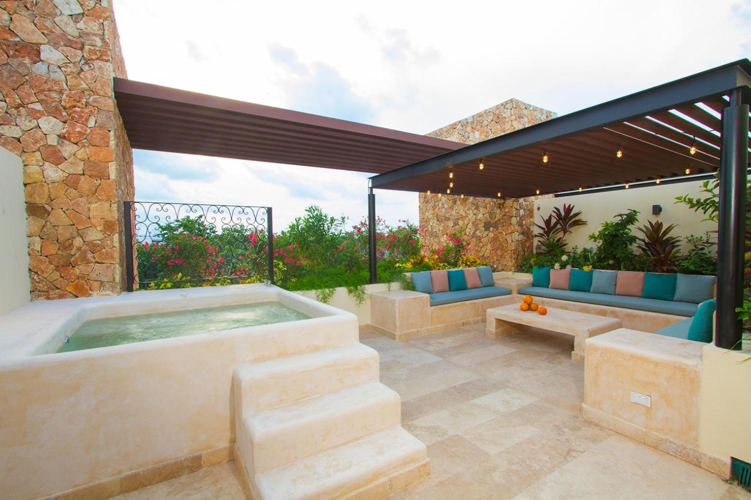 3br Penthouse With Private Rooftop And Jacuzzi And Club Access Apartamento Tulum