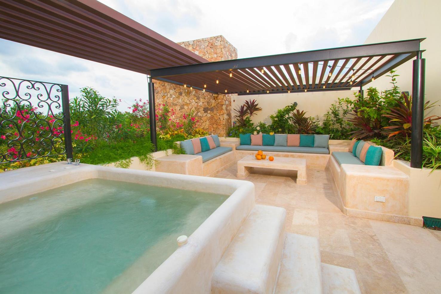 3br Penthouse With Private Rooftop And Jacuzzi And Club Access Tulum