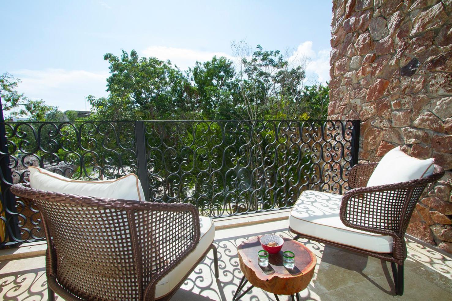 3br Penthouse With Private Rooftop And Jacuzzi And Club Access