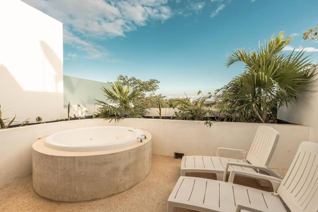 Apartamento In Tulum, Pool, Jacuzzi, 3 Beds