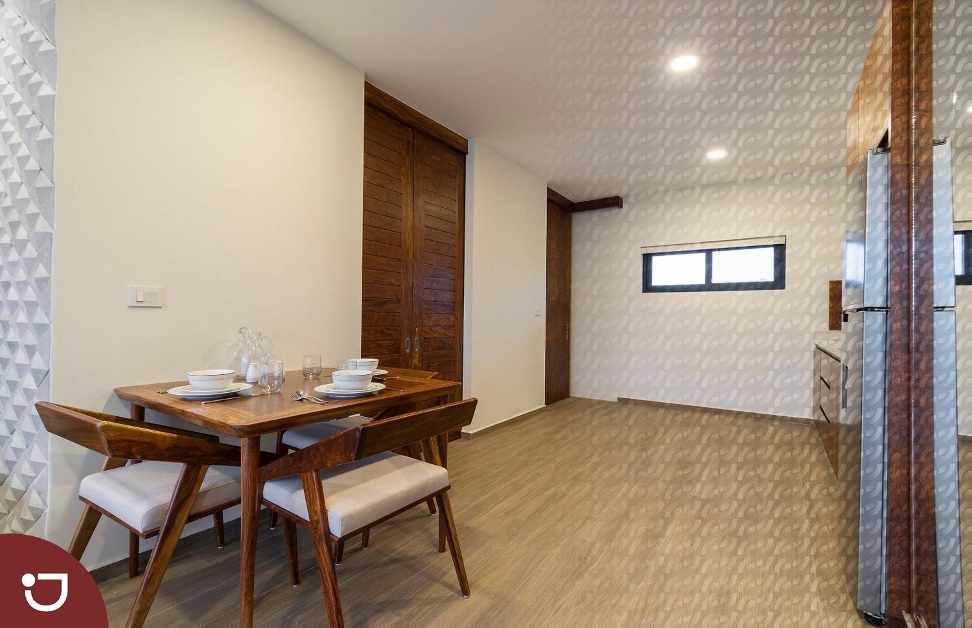 Apartment Moots *