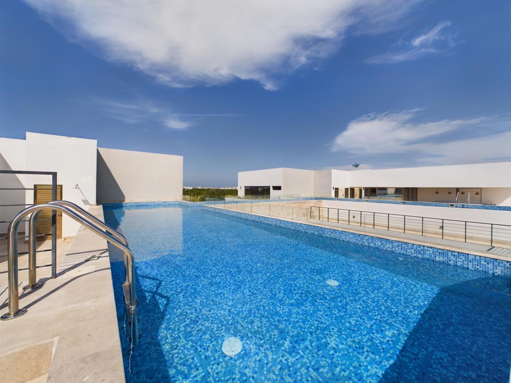 Dreamed Brava With Rooftop & Bridge Pool Apartment *