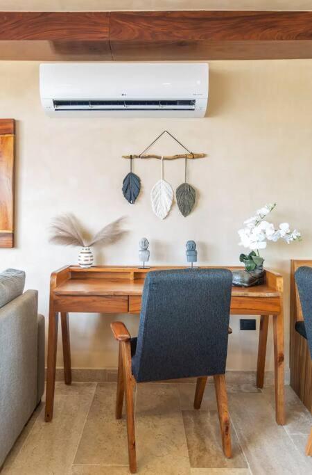 Luxury Beachfront Penthouse With Private Pool *