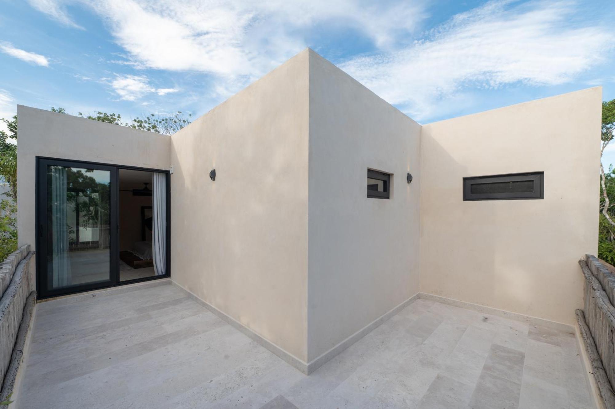 Tovar Villa