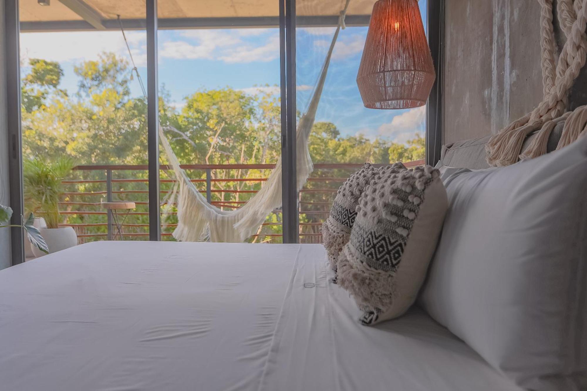 Apartamento 2-br Tropical Retreat With Sauna, Gym And Pool