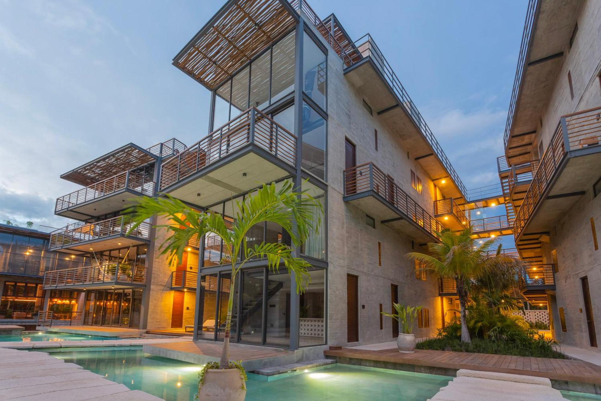 Luxury Penthouse - Jacuzzi, Gym, Pool, Sauna & Bbq Apartamento