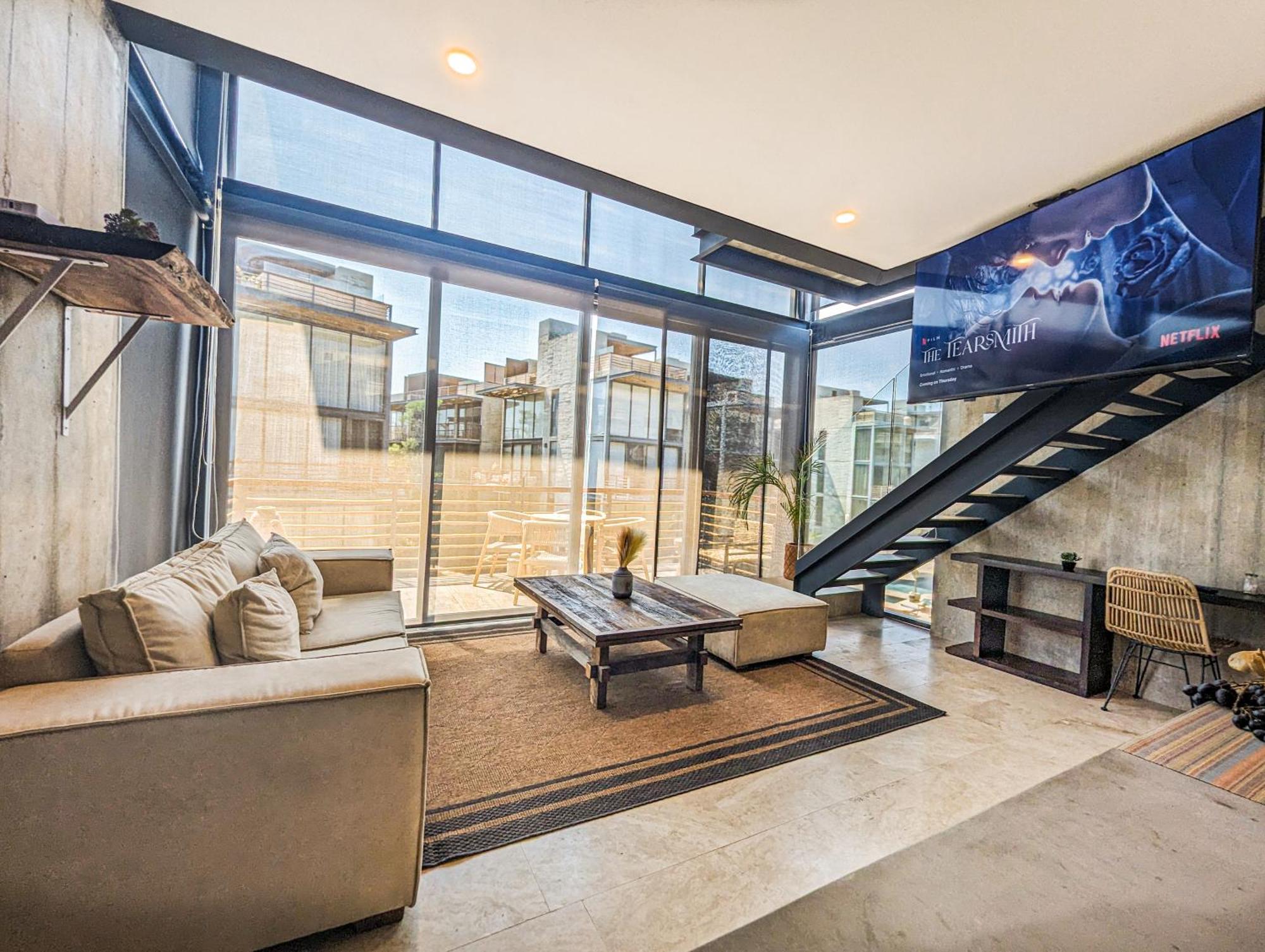 Luxury Penthouse - Jacuzzi, Gym, Pool, Sauna & Bbq Tulum
