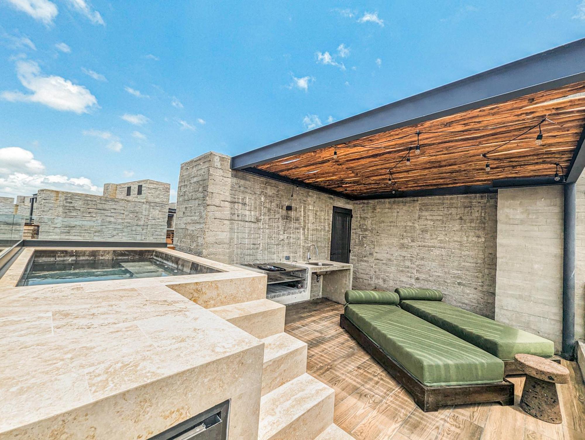 Apartamento Luxury Penthouse - Jacuzzi, Gym, Pool, Sauna & Bbq Tulum