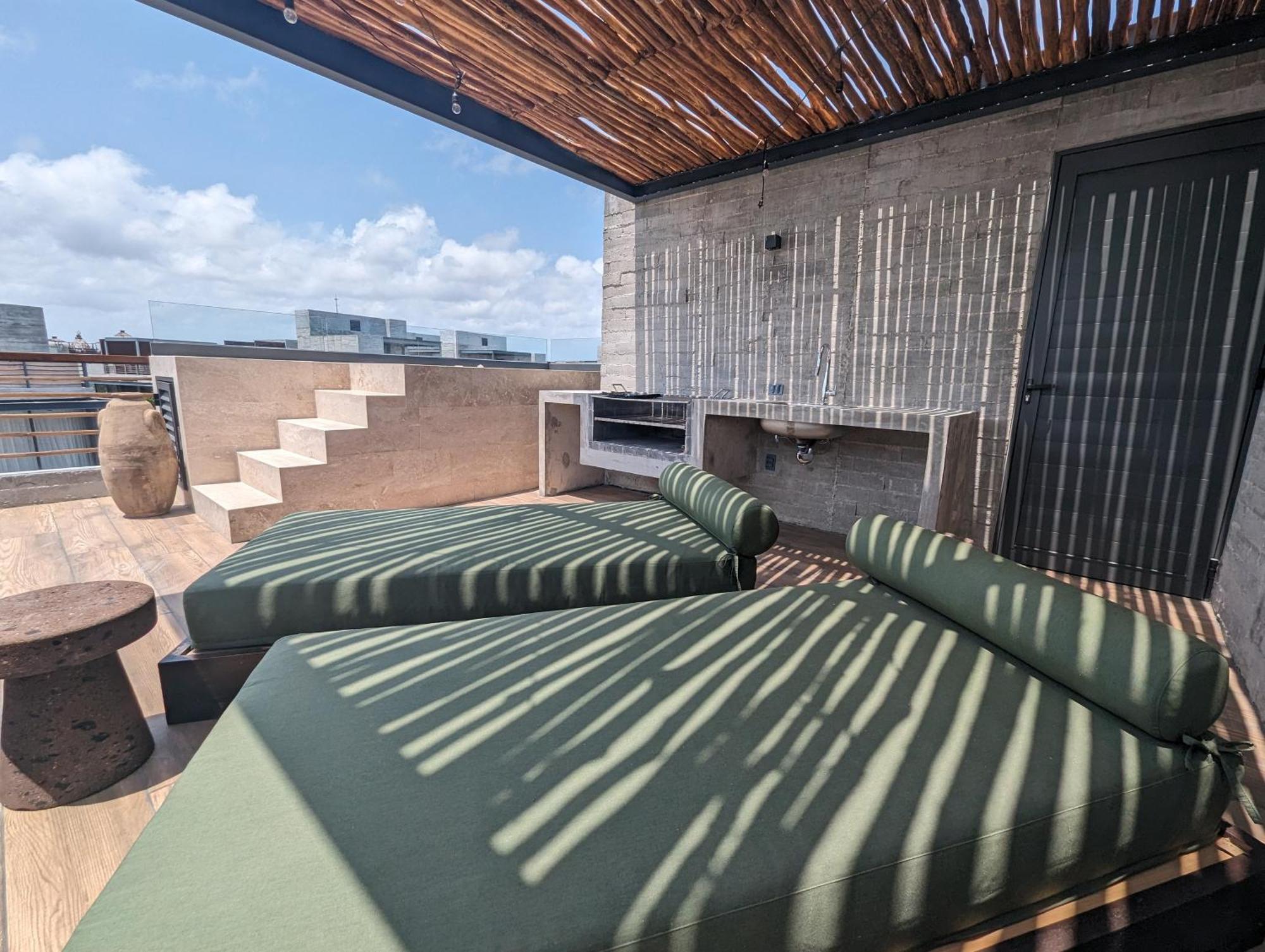Luxury Penthouse - Jacuzzi, Gym, Pool, Sauna & Bbq * Tulum
