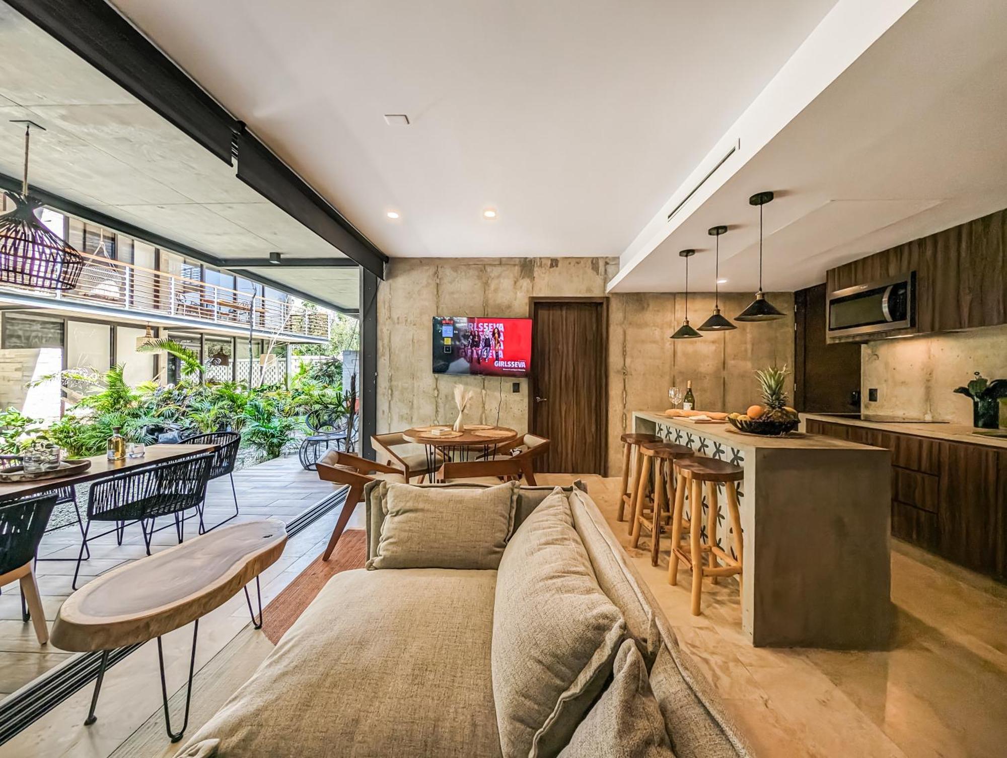 2-br Tropical Retreat With Sauna, Gym And Pool Tulum
