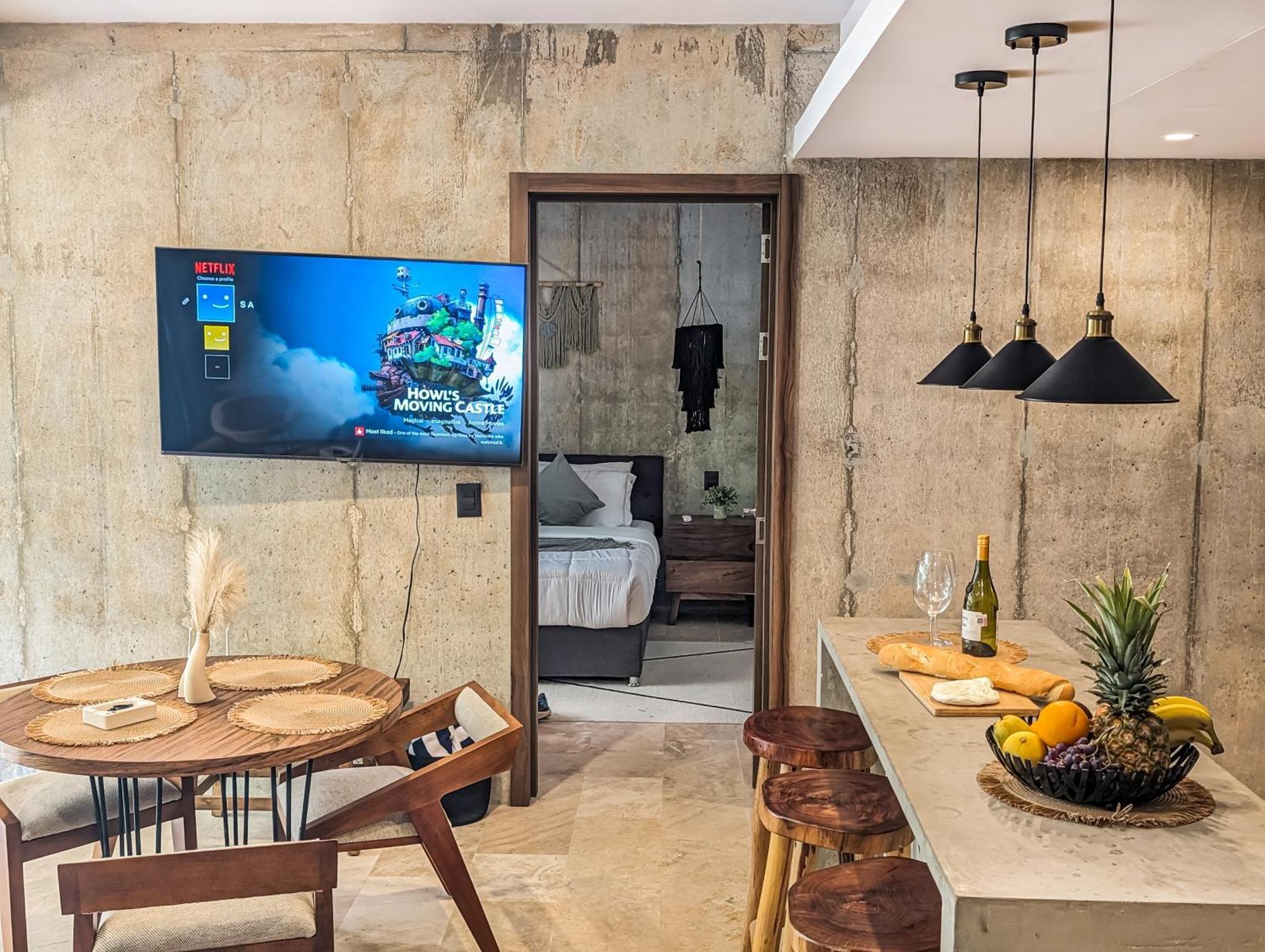 2-br Tropical Retreat With Sauna, Gym And Pool Apartamento