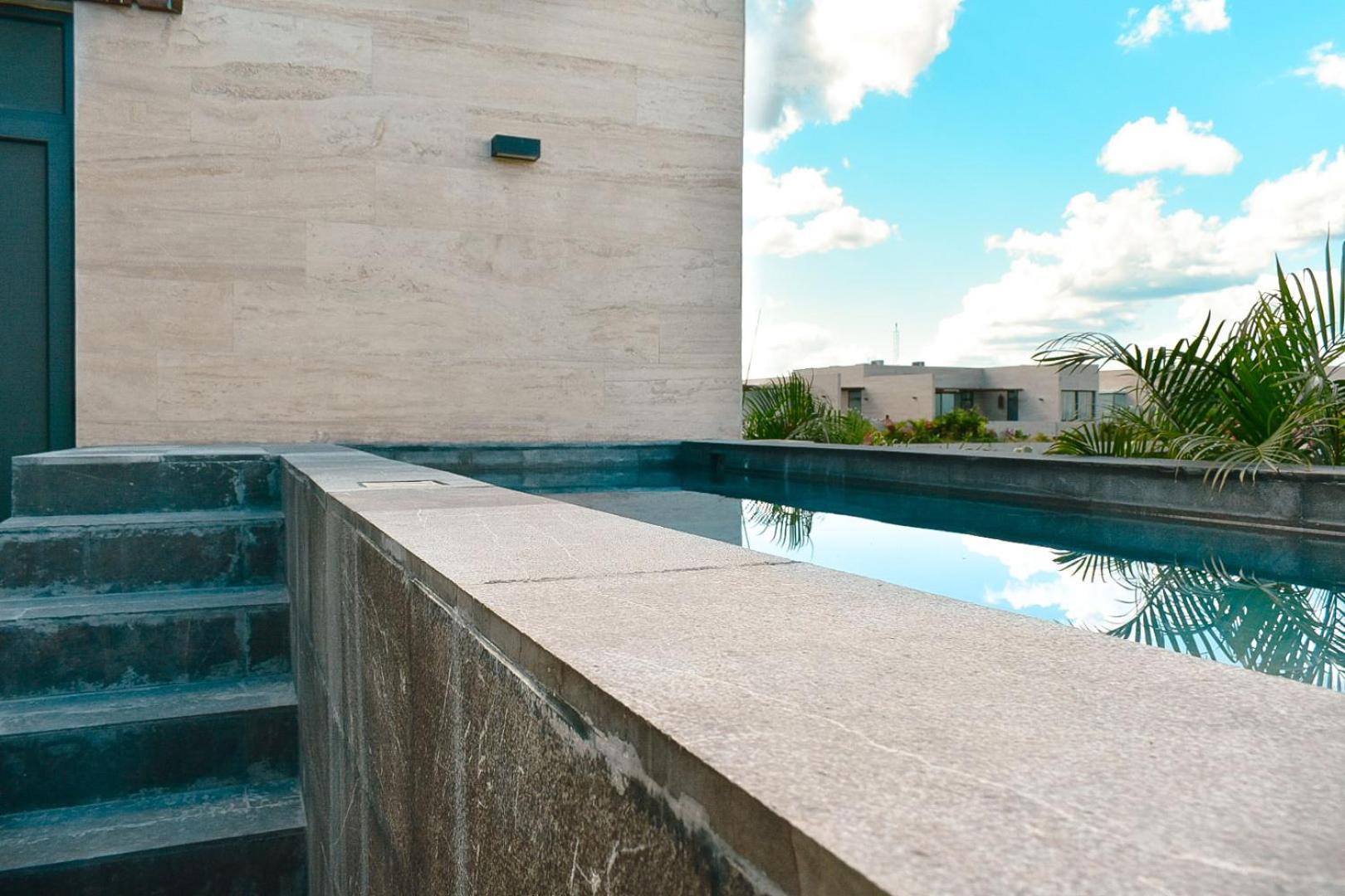 Mistiq Apartahotel Tulum