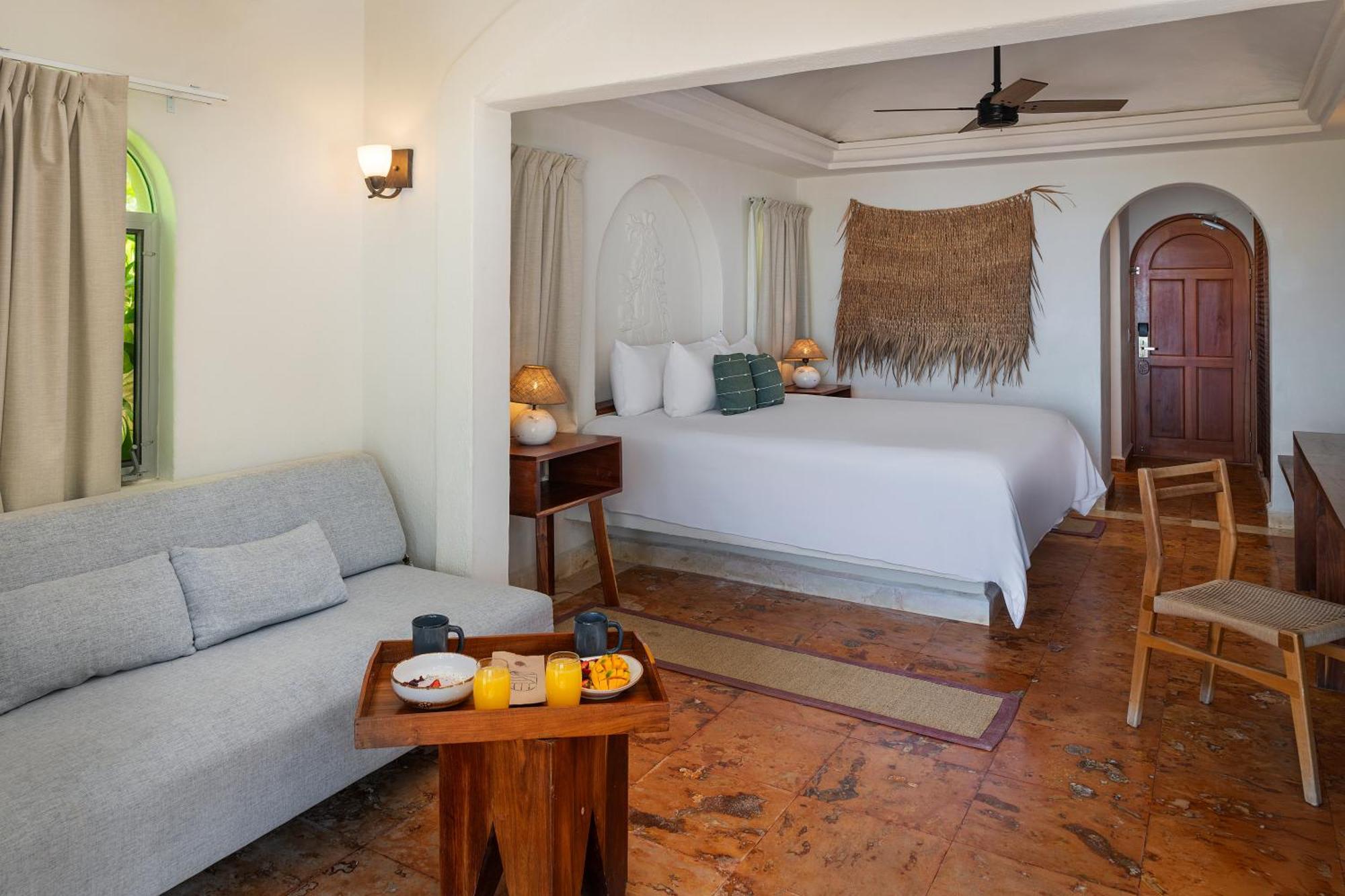 Hotel Mereva 4*