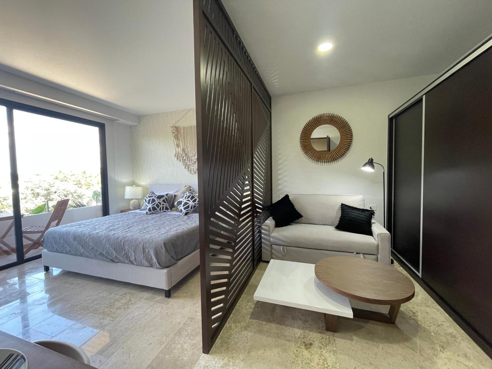 Luxurious In Menesse Pool Gym Cinema By Yeah Apartamento