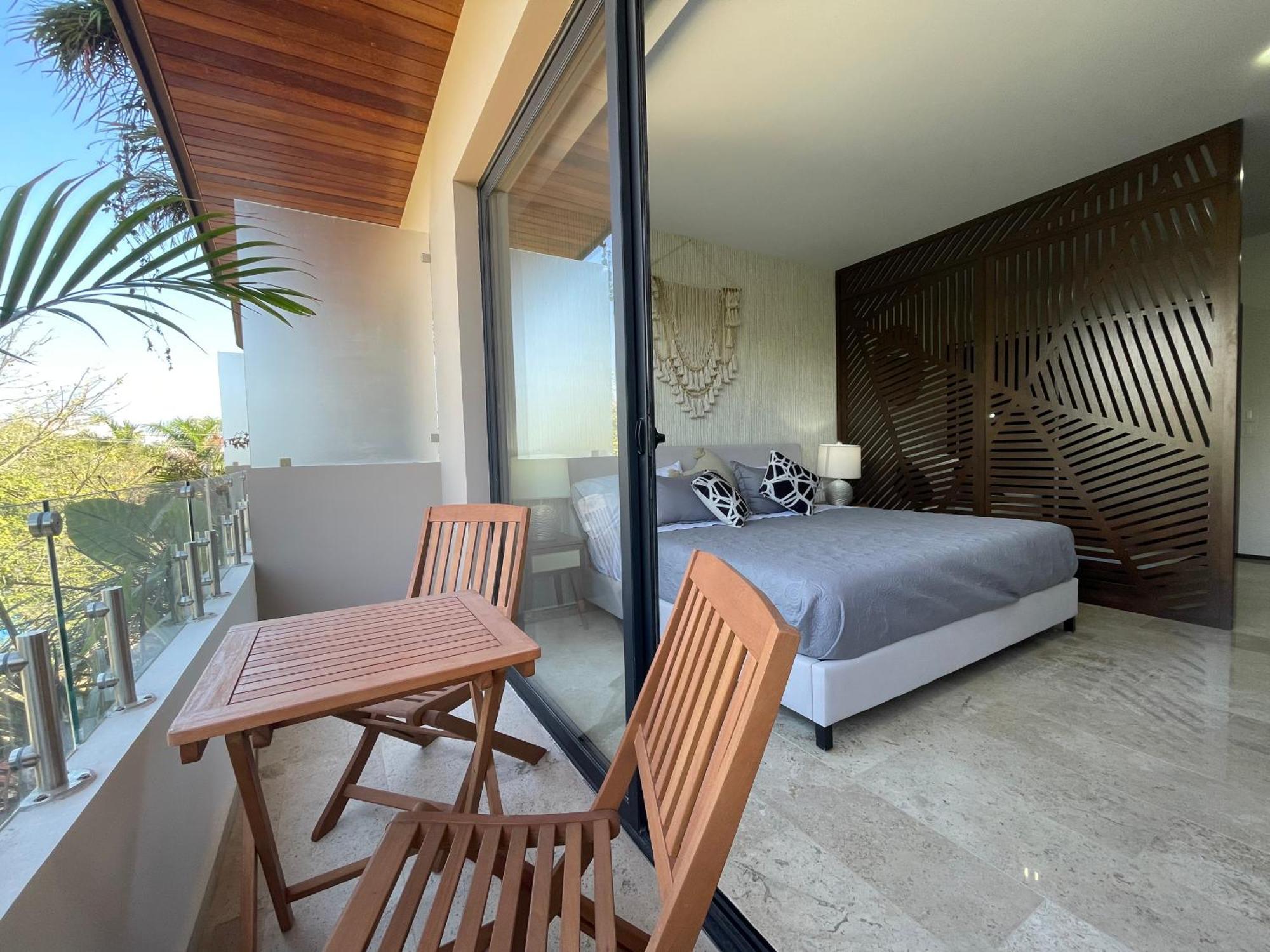 Luxurious In Menesse Pool Gym Cinema By Yeah Apartamento *