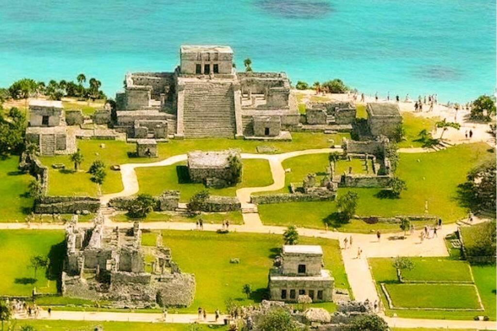 Discover, Explore Y Enjoy Tulum