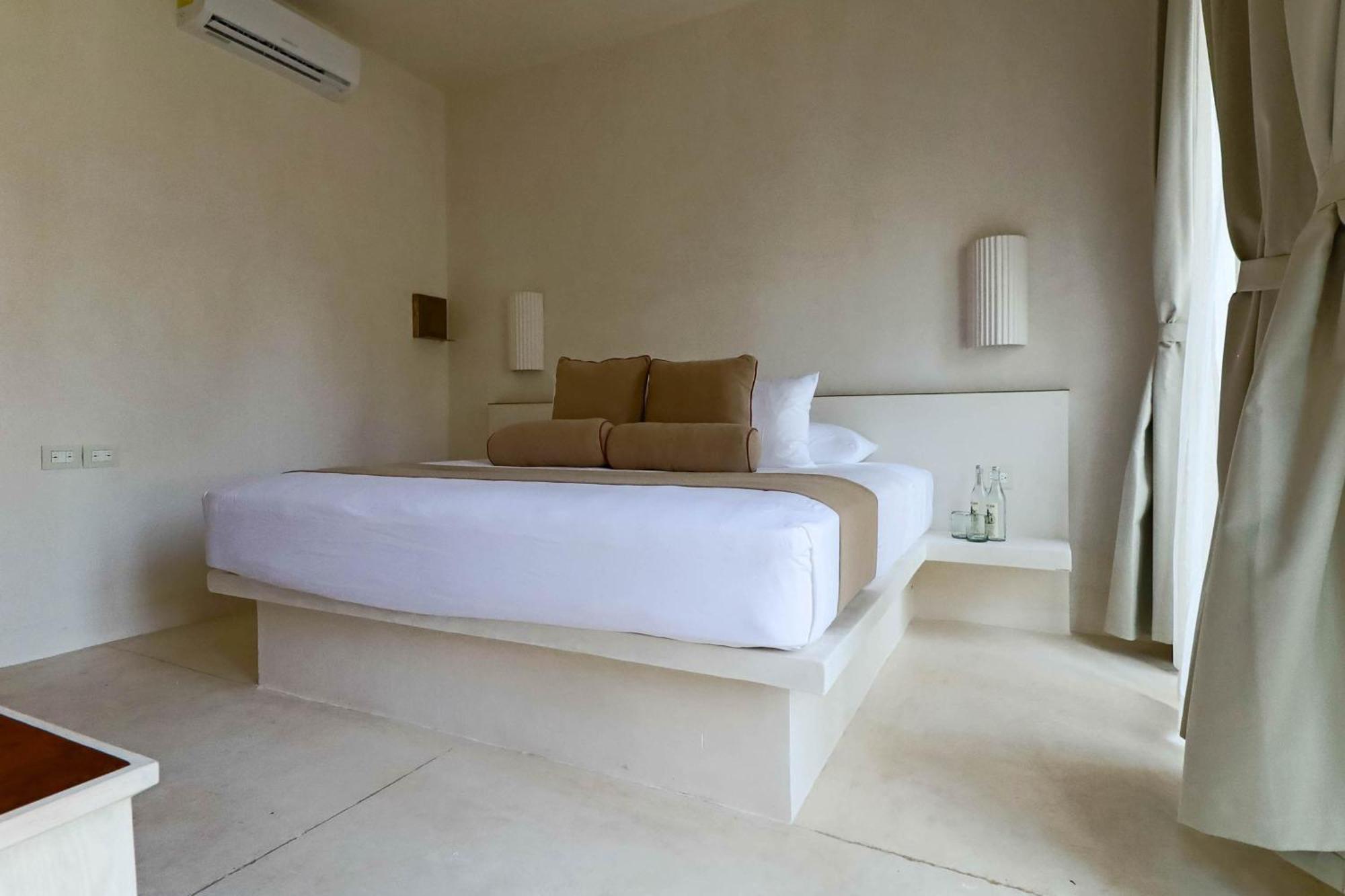 Panamera Hotel 4*